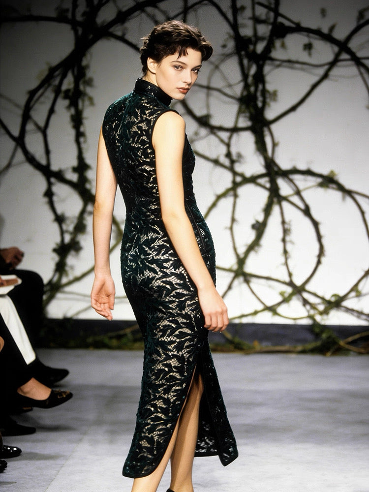 Hand-Stitched Emerald Green Vine Lace Qipao