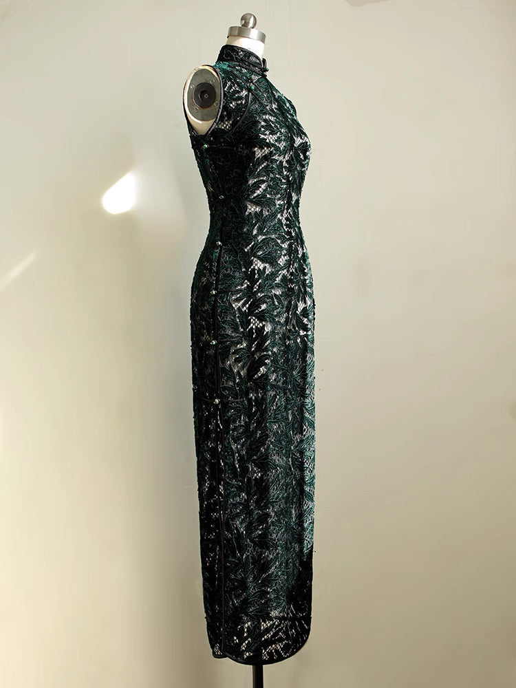 Hand-Stitched Emerald Green Vine Lace Qipao