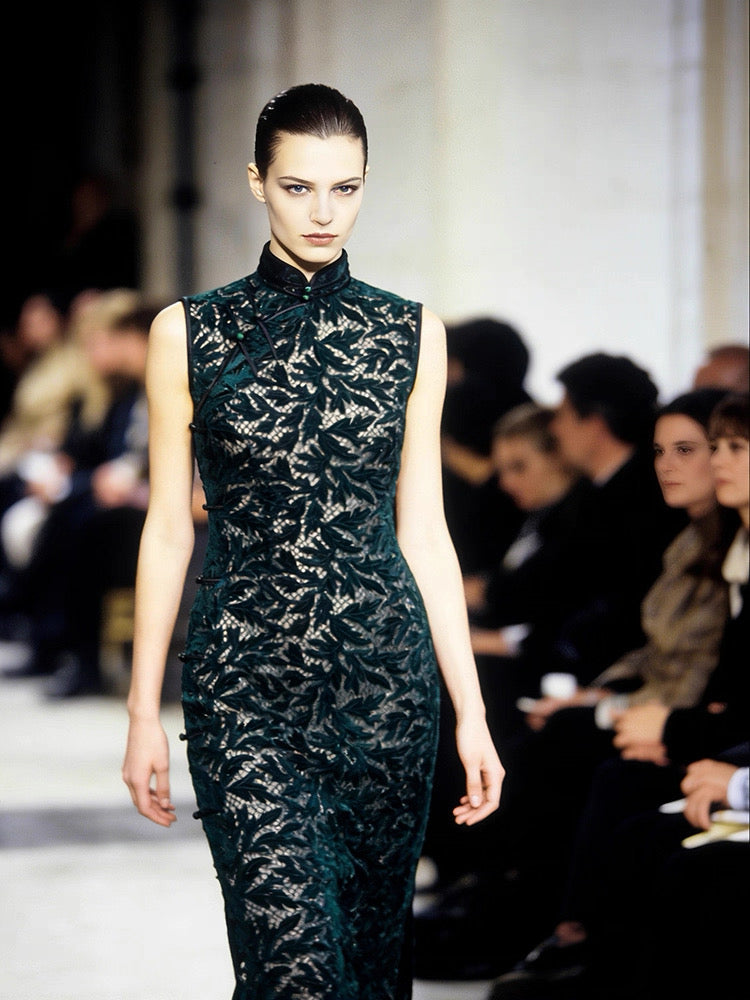 Hand-Stitched Emerald Green Vine Lace Qipao
