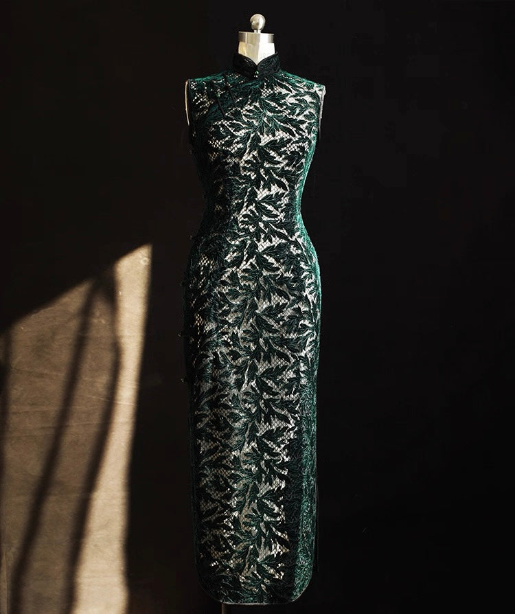 Hand-Stitched Emerald Green Vine Lace Qipao