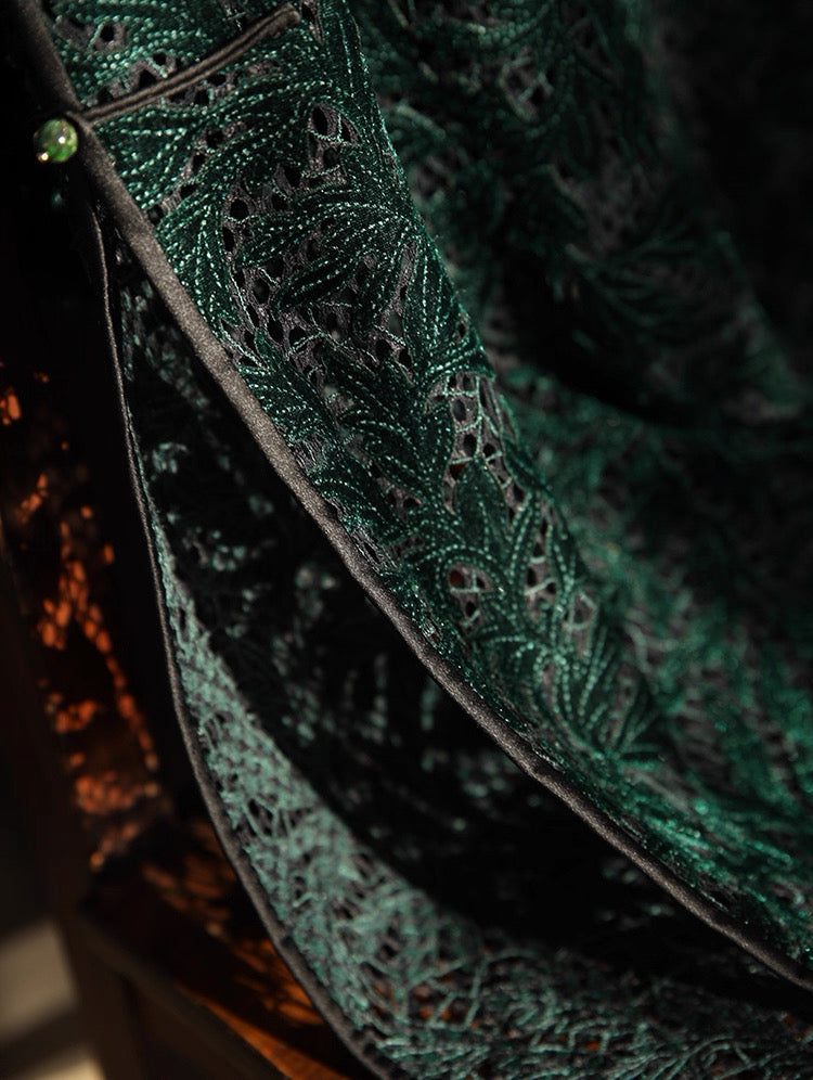 Hand-Stitched Emerald Green Vine Lace Qipao